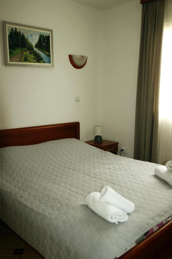 Apartments Vila Monegro Бар Екстер'єр фото